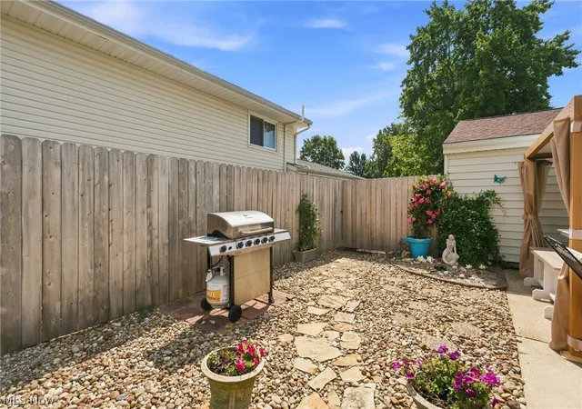 Photo 36 of Sale Pending at 136 Illinois Cir, Elyria, OH 44035 | MLS# 5243277 | Listing updated on 2026-09-13