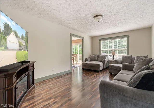 Photo 3 of Single family home for sale at 1356 Schneider St NW, North Canton, OH 44720 | MLS# 5241214 | Listing updated on 2026-09-13