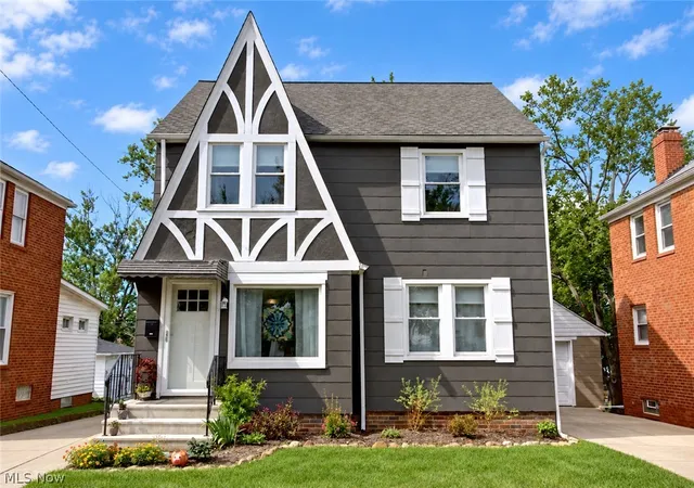 Photo 1 of Single family home for sale at 568 Darlington Dr, Bedford, OH 44146 | MLS# 5243253 | Listing updated on 2026-09-22