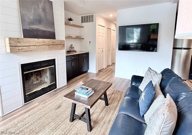Photo 3 of Condo for sale at 111 W Lakeshore #4B, Kelleys Island, OH 43438 | MLS# 5243717 | Listing updated on 2026-09-10