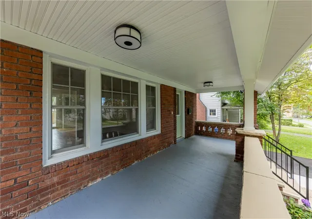 Photo 3 of Single family home for sale at 3520 Bainbridge Rd, Cleveland, OH 44118 | MLS# 5233662 | Listing updated on 2026-09-13