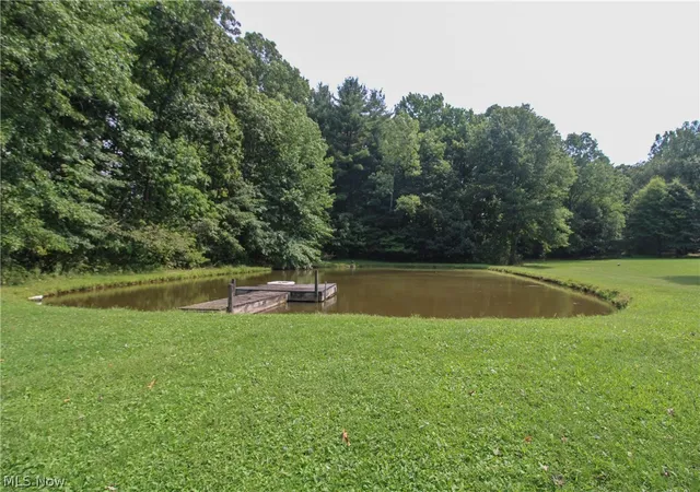Photo 3 of Sale Pending at 6021 Gault Rd, North Jackson, OH 44451 | MLS# 5243716 | Listing updated on 2026-09-12