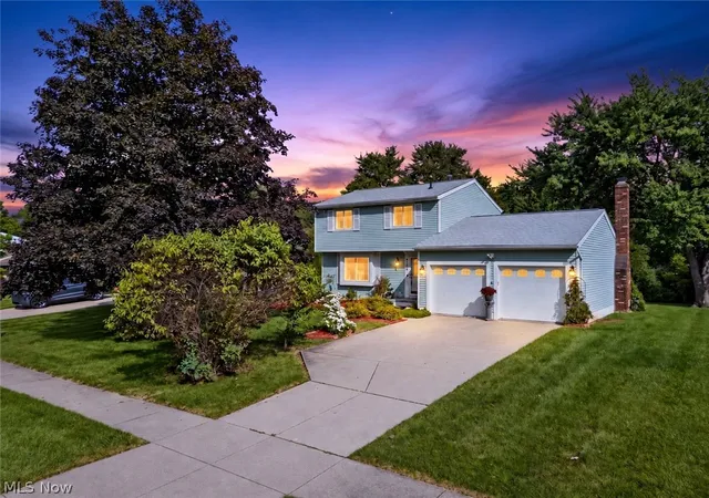Photo 2 of Sale Pending at 4799 Emerald Ln, Brunswick, OH 44212 | MLS# 5241353 | Listing updated on 2026-09-12