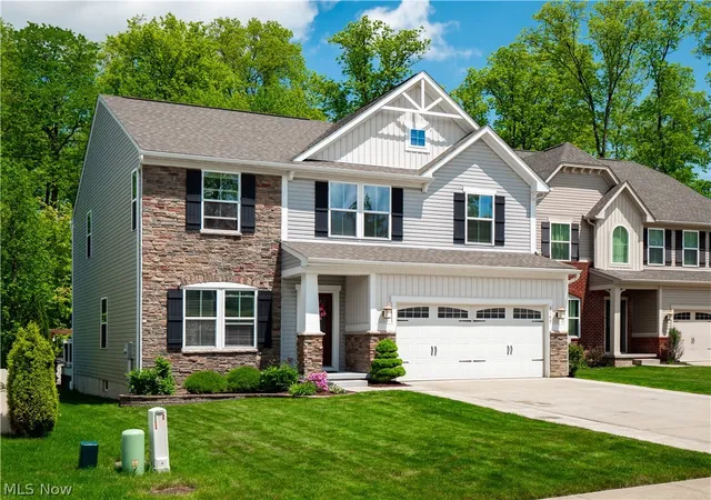 Photo 2 of Sale Pending at 3149 Blackburn Ln, Brunswick, OH 44212 | MLS# 5243664 | Listing updated on 2026-09-22