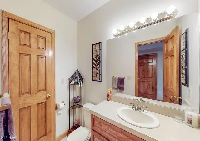 Photo 50 of Sale Pending at 127 Whittlesey Dr, Tallmadge, OH 44278 | MLS# 5243015 | Listing updated on 2026-09-12