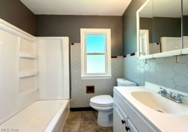 Photo 3 of Single family home for sale at 14207 Tabor Ave, Maple Heights, OH 44137 | MLS# 5243656 | Listing updated on 2026-09-10