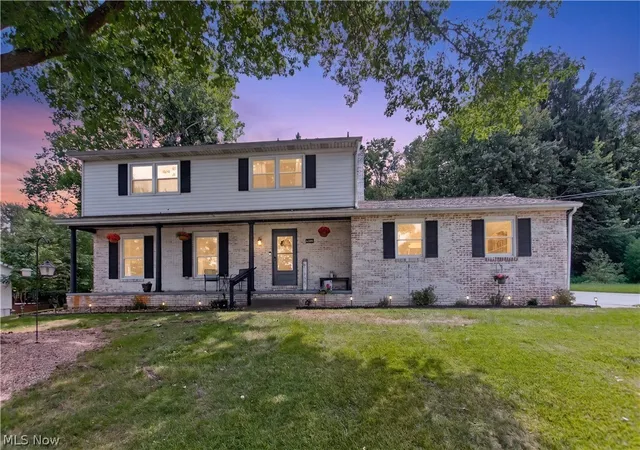 Photo 1 of Single family home for sale at 8586 Glennridge Ave Nw, Clinton, OH 44216 | MLS# 5243634 | Listing updated on 2026-09-14