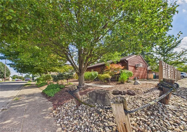 Photo 2 of Single family home for sale at 3700 10th Avenue, Vienna, WV 26105 | MLS# 5242916 | Listing updated on 2026-09-10