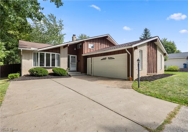 Photo 3 of Single family home for sale at 7653 Trenton Trl, Cleveland, OH 44130 | MLS# 5243807 | Listing updated on 2026-09-10