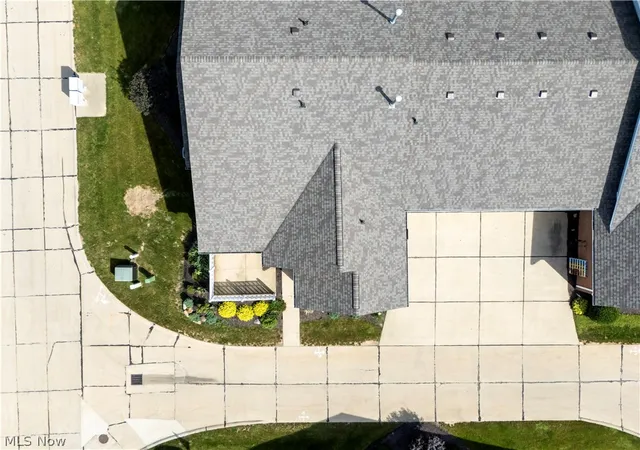 Photo 3 of Condo for sale at 3082 Bayberry Cvs, Wooster, OH 44691 | MLS# 5242769 | Listing updated on 2026-10-01