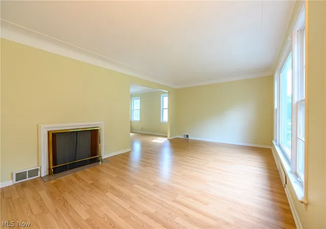 Photo 2 of Single family home for sale at 2127 Lyndway Rd, Beachwood, OH 44122 | MLS# 5243047 | Listing updated on 2026-09-11