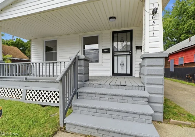 Photo 4 of House for sale at 6511 Fullerton Ave, Cleveland, OH 44105 | MLS# 5243833 | Listing updated on 2026-09-10