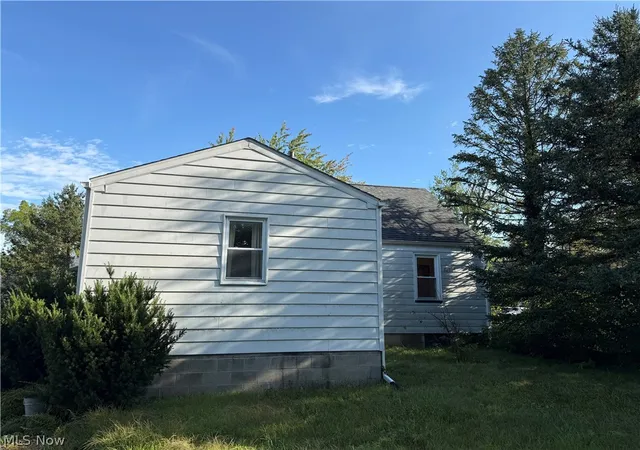 Photo 28 of Single family home for sale at 135 Beechwood, Youngstown, OH 44512 | MLS# 5243821 | Listing updated on 2026-09-10