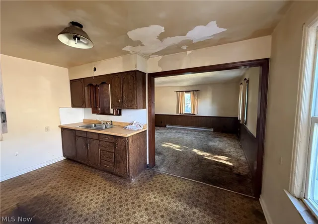 Photo 2 of Single family home for sale at 135 Beechwood, Youngstown, OH 44512 | MLS# 5243821 | Listing updated on 2026-09-10