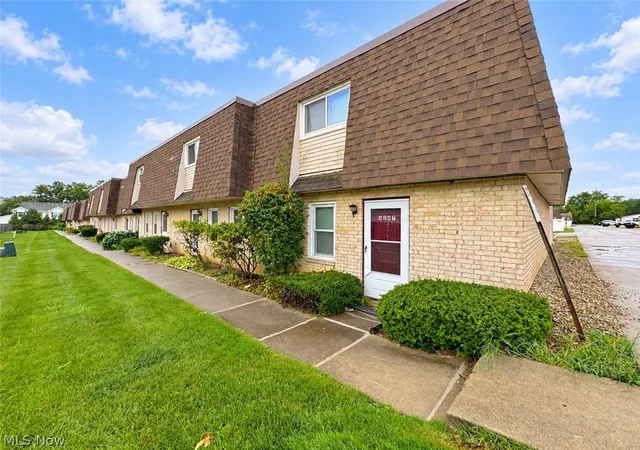 Photo 1 of Condo for sale at 4245 Bennington Blvd, Brunswick, OH 44212 | MLS# 5243769 | Listing updated on 2026-09-10