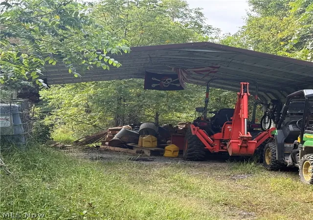 Photo 18 of Single family home for sale at 219 Peachtree Ln, Wellsburg, WV 26070 | MLS# 5243856 | Listing updated on 2026-09-10