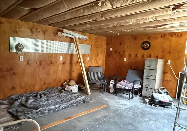 Photo 3 of Single family home for sale at 219 Peachtree Ln, Wellsburg, WV 26070 | MLS# 5243856 | Listing updated on 2026-09-10