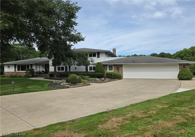 Single family home for sale at 465 Blueberry Cir, Cleveland, OH 44143 | MLS# 5243497