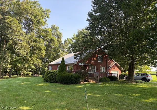 Photo 1 of Single family home for sale at 28080 Mountz Rd, East Rochester, OH 44625 | MLS# 5243866 | Listing updated on 2026-09-10