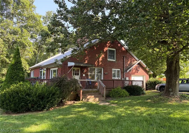 Photo 2 of Single family home for sale at 28080 Mountz Rd, East Rochester, OH 44625 | MLS# 5243866 | Listing updated on 2026-09-10