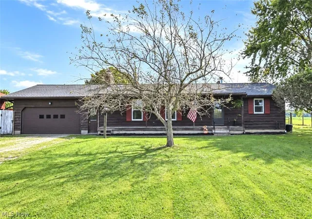 Photo 2 of Sale Pending at 5301 Vandemark Rd, Medina, OH 44256 | MLS# 5243711 | Listing updated on 2026-09-14