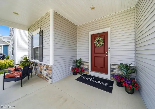 Photo 2 of Single family home for sale at 182 Harvest Way, Elyria, OH 44035 | MLS# 5243155 | Listing updated on 2026-10-05
