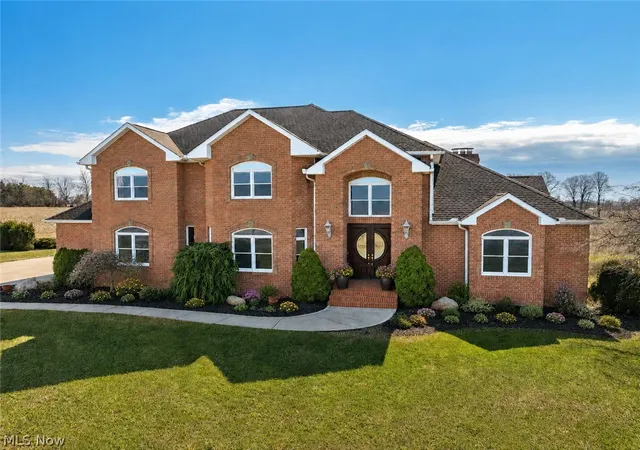 Photo 1 of Single family home for sale at 15644 Marshallville St Nw, Canal Fulton, OH 44614 | MLS# 5243135 | Listing updated on 2026-09-10