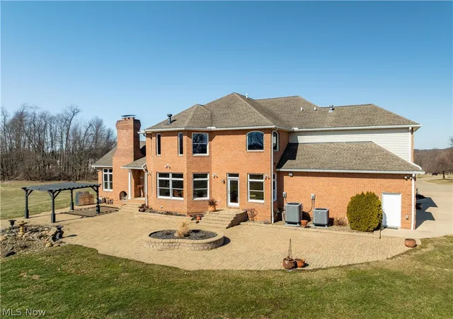 Photo 3 of Single family home for sale at 15644 Marshallville St NW, Canal Fulton, OH 44614 | MLS# 5243135 | Listing updated on 2026-09-10
