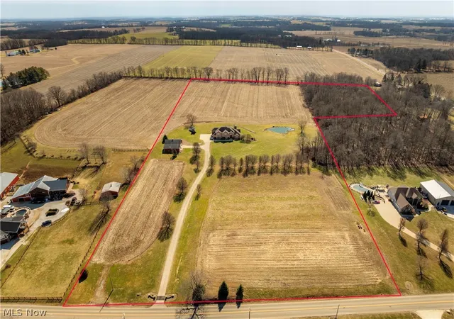 Photo 4 of Single family home for sale at 15644 Marshallville St NW, Canal Fulton, OH 44614 | MLS# 5243135 | Listing updated on 2026-09-10