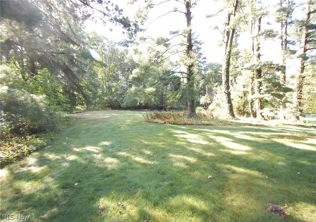 Photo 3 of Single family home for sale at 2989 Howell Dr, Youngstown, OH 44514 | MLS# 5243890 | Listing updated on 2026-10-01