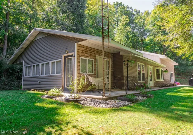 Photo 4 of Sale Pending at 13420 Township Rd 26, Killbuck, OH 44637 | MLS# 5241099 | Listing updated on 2026-10-07