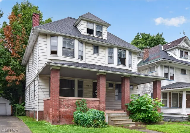 Photo 3 of Single family home for sale at 1254 Carlyon Rd, Cleveland, OH 44112 | MLS# 5243880 | Listing updated on 2026-09-28