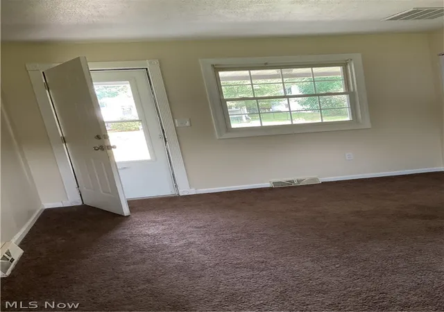 Photo 2 of Single family home for sale at 510 Edith Ave, Akron, OH 44312 | MLS# 5243592 | Listing updated on 2026-09-23