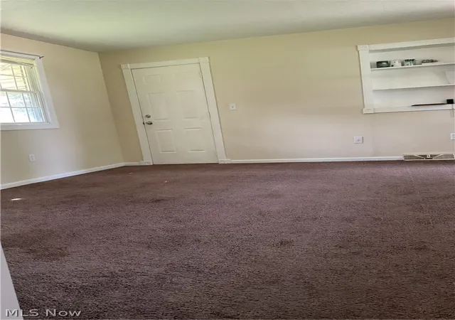 Photo 3 of Single family home for sale at 510 Edith Ave, Akron, OH 44312 | MLS# 5243592 | Listing updated on 2026-09-23