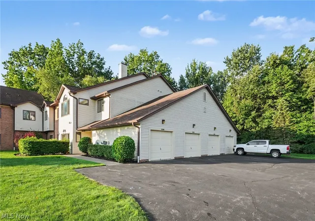 Photo 4 of Condo for sale at 9673 Sylvan Ln, Concord Township, OH 44060 | MLS# 5243956 | Listing updated on 2026-09-24