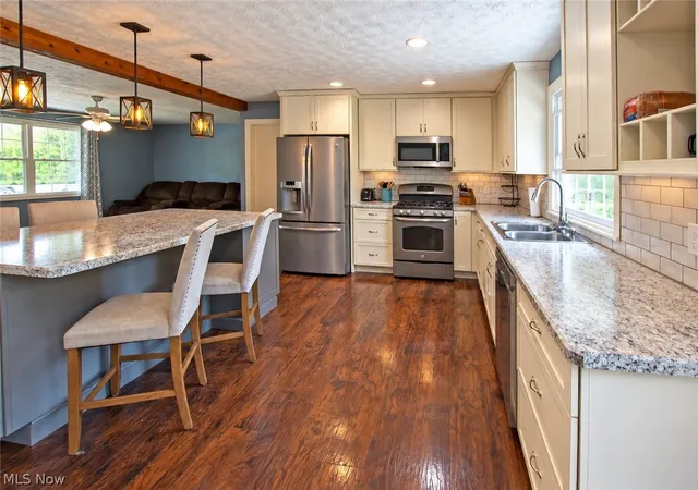 Photo 3 of Sale Pending at 6854 Spencer Rd, Spencer, OH 44275 | MLS# 5227118 | Listing updated on 2026-09-22