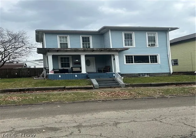 Single family home for sale at 708 Broadway Ave, Wellsville, OH 43968 | MLS# 5242222
