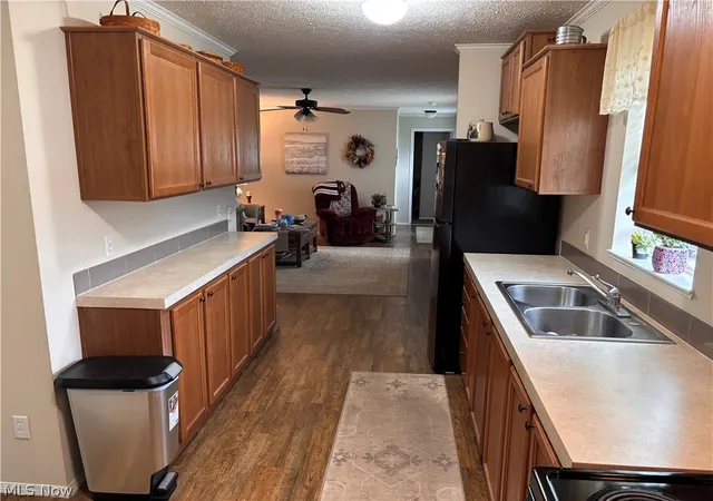 Photo 4 of Single family home for sale at 121 Tracy Dr, Dover, OH 44622 | MLS# 5243447 | Listing updated on 2026-09-10