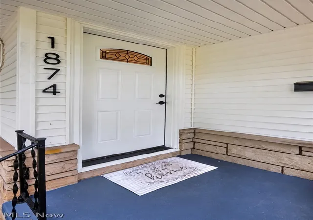 Photo 3 of Single family home for sale at 1874 Buena Vista Dr, Euclid, OH 44117 | MLS# 5243688 | Listing updated on 2026-09-25