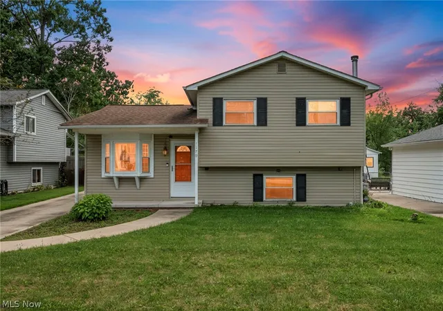 Photo 1 of Single family home for sale at 1175 Lloyd Ave, Aurora, OH 44202 | MLS# 5243800 | Listing updated on 2026-09-12