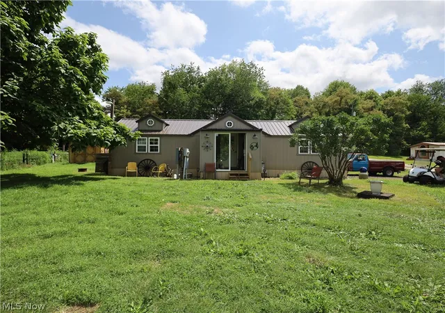 Photo 1 of Single family home for sale at 19604 County Rd 124, Coshocton, OH 43812 | MLS# 5243990 | Listing updated on 2026-09-11
