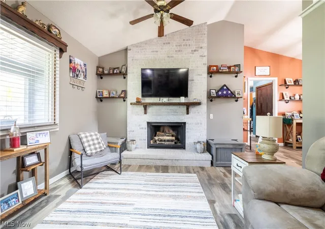 Photo 4 of Sale Pending at 1109 S Main St, Grafton, OH 44044 | MLS# 5243639 | Listing updated on 2026-09-11