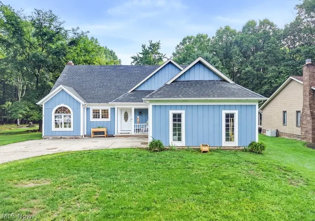 Photo 1 of Sale Pending at 8333 Avery Rd, Broadview Heights, OH 44147 | MLS# 5243725 | Listing updated on 2026-09-29