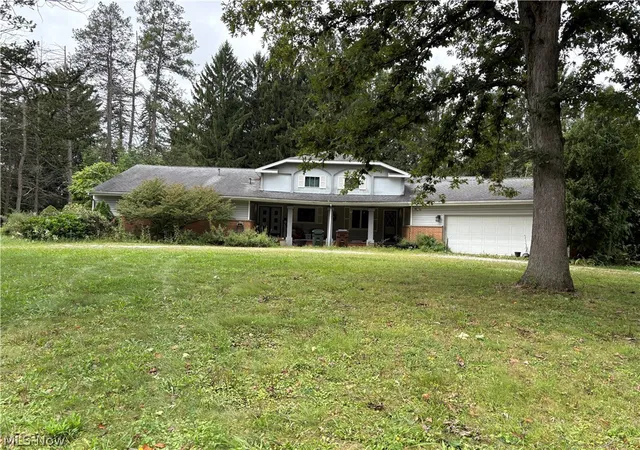Single family home for sale at 20 Harmony Hills Dr, Akron, OH 44321 | MLS# 5243948