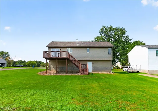 Photo 29 of Single family home for sale at 1064 Saul Dr, Hubbard, OH 44425 | MLS# 5244016 | Listing updated on 2026-09-28