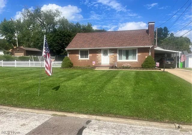 Photo 2 of Sale Pending at 991 Hartshorn St, Alliance, OH 44601 | MLS# 5244046 | Listing updated on 2026-09-18