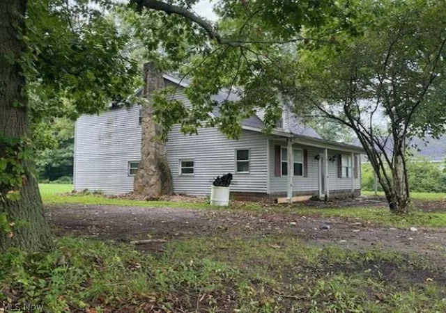 Photo 2 of Single family home for sale at 5918 Middle Ridge Rd, Madison, OH 44057 | MLS# 5243999 | Listing updated on 2026-09-28