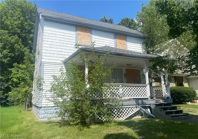 Photo 2 of Single family home for sale at 10609 Dove Ave, Cleveland, OH 44105 | MLS# 5241238 | Listing updated on 2026-09-11