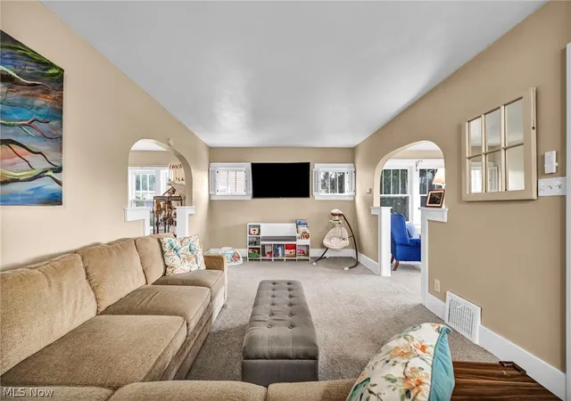 Photo 3 of Single family home for sale at 2209 W Erie Ave, Lorain, OH 44052 | MLS# 5243730 | Listing updated on 2026-09-28