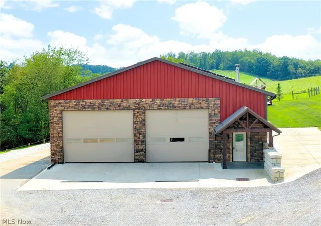 Photo 3 of Single family home for sale at 4486 Township Rd 156, Millersburg, OH 44654 | MLS# 5243939 | Listing updated on 2026-09-11